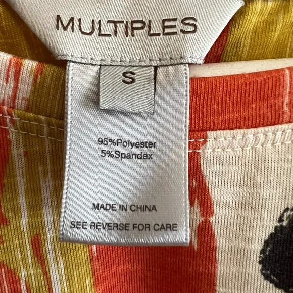 Top - Picture 2 of 3